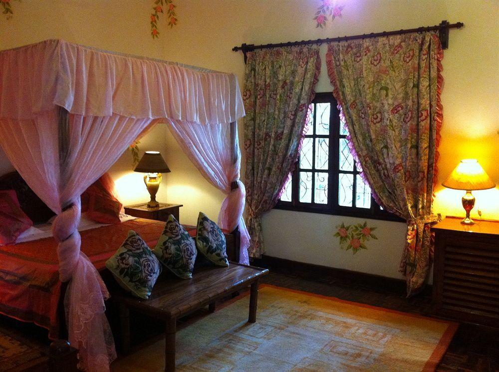 African Sun Resort Malindi Exterior photo