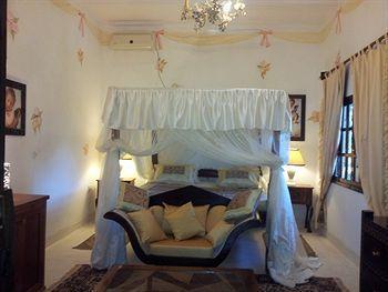 African Sun Resort Malindi Exterior photo