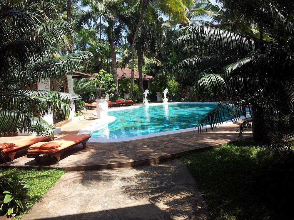 African Sun Resort Malindi Exterior photo