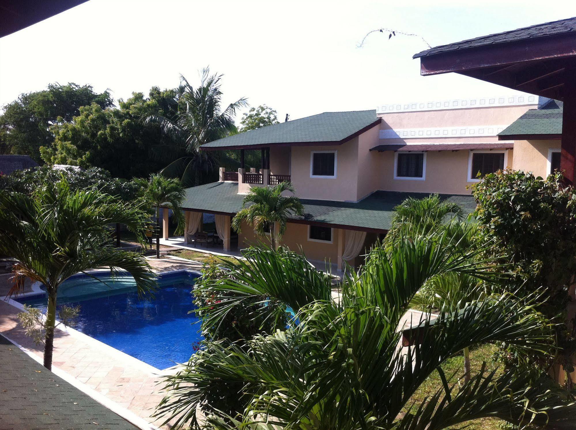 African Sun Resort Malindi Exterior photo