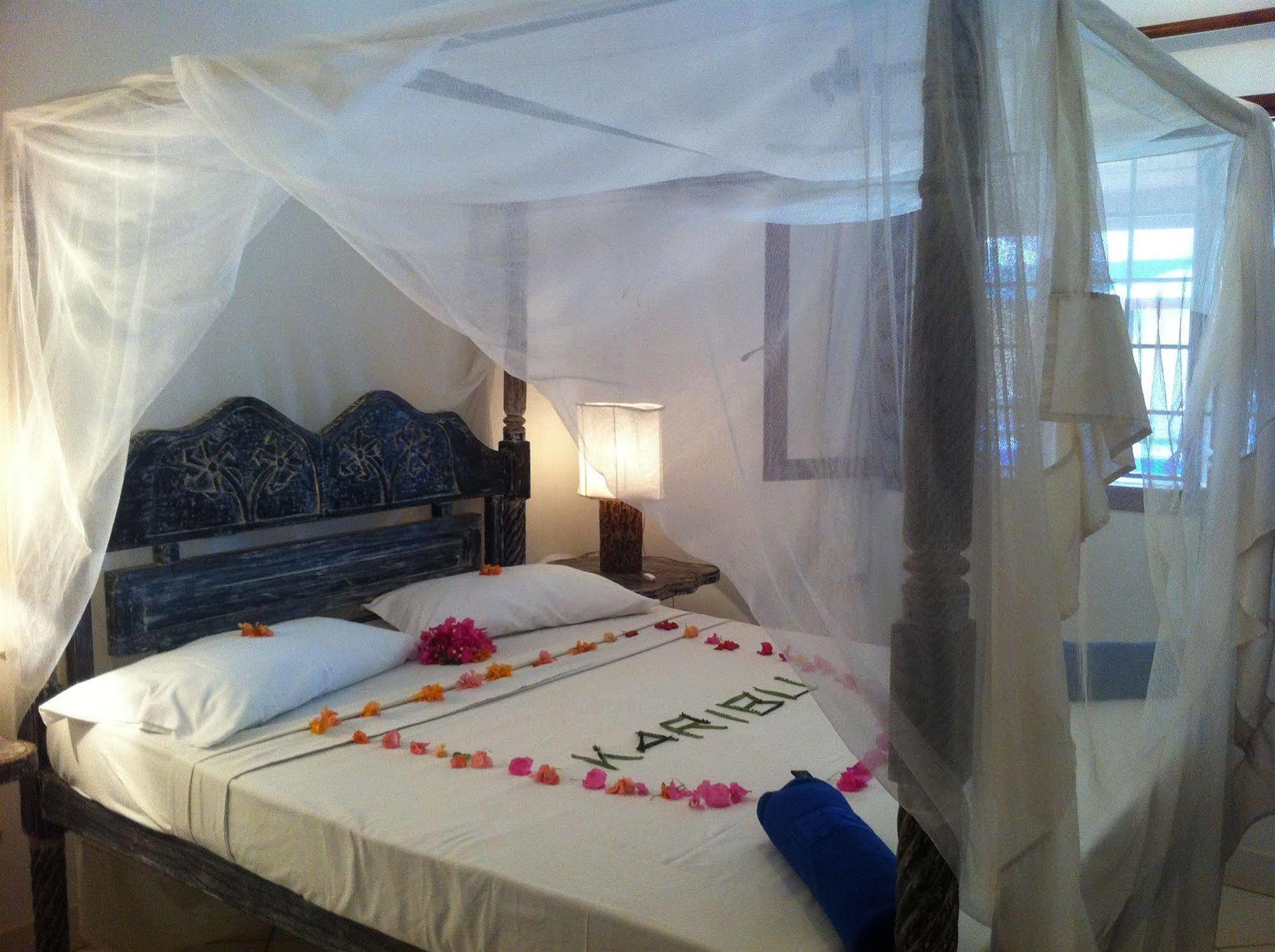 African Sun Resort Malindi Exterior photo