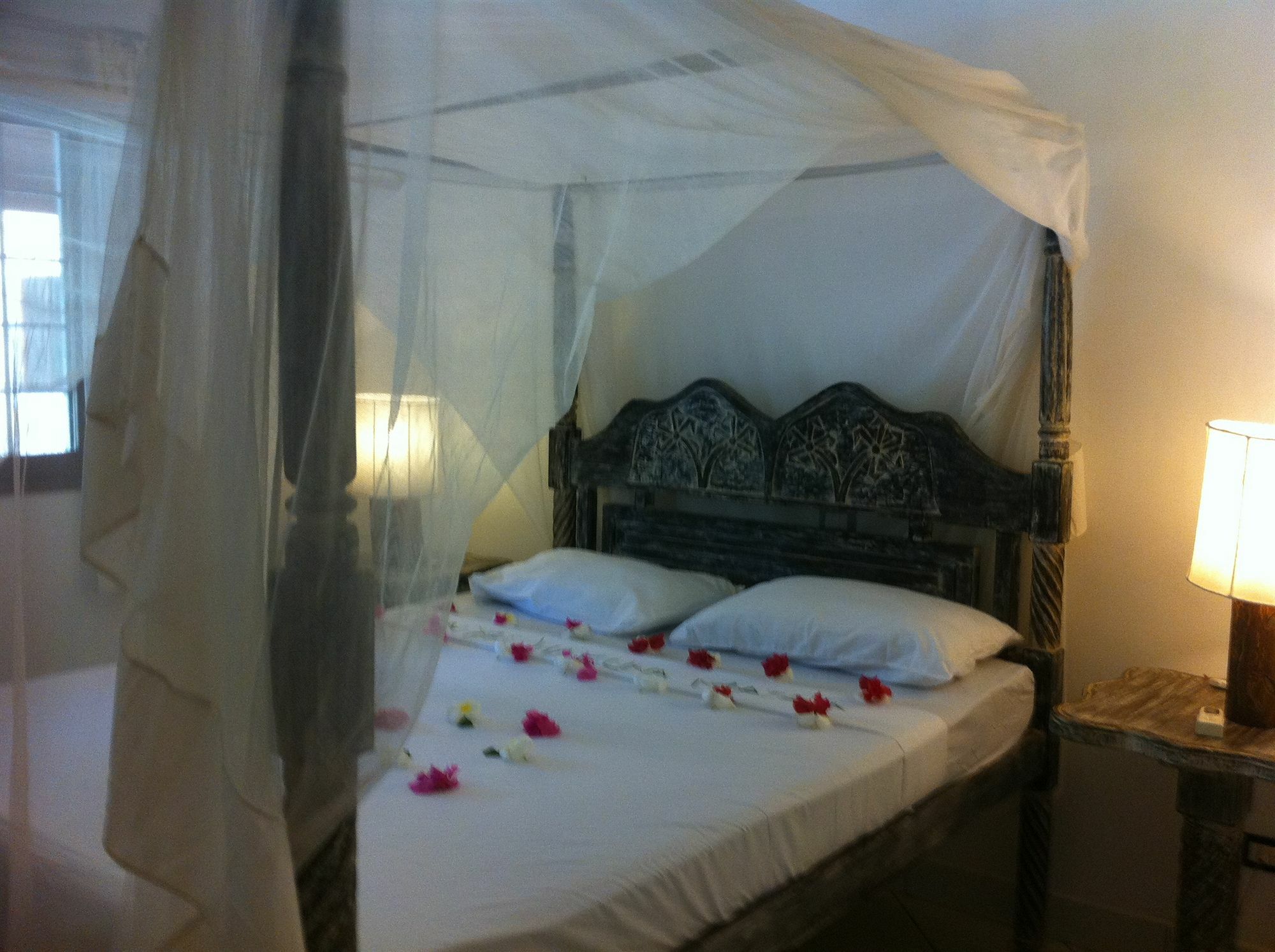 African Sun Resort Malindi Exterior photo